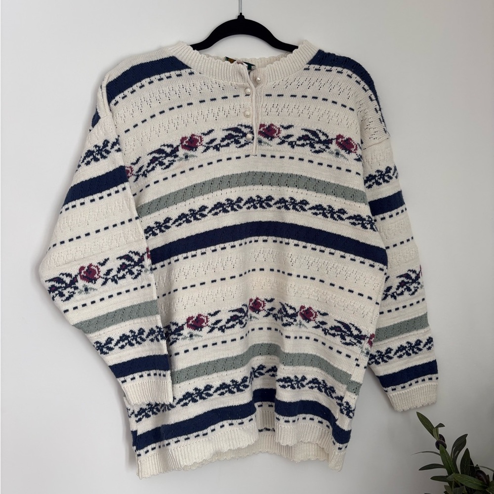 Unique Knit Crewneck Sweater - Great Lakes Country